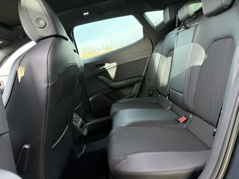 Cupra Formentor Formentor 1.5 eTSI Hybrid 150 ch DSG7 V 5p  occasion &agrave; Onet-le-Ch�teau - photo n&deg;10