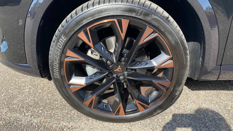 Cupra Formentor Formentor 1.5 eTSI Hybrid 150 ch DSG7 V 5p  occasion  Mrignac - photo n9