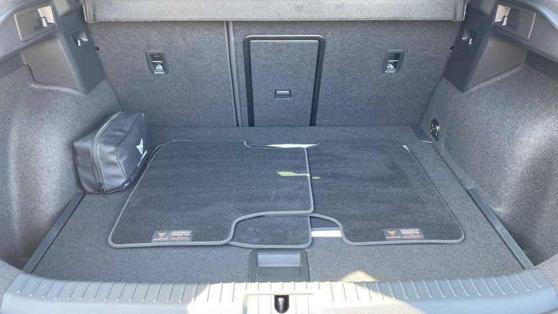 Cupra Formentor Formentor 1.5 eTSI Hybrid 150 ch DSG7 V 5p  occasion  Mrignac - photo n10