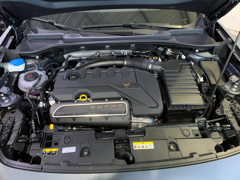 Cupra Formentor Formentor 2.5 TSI 390 ch DSG7 4Drive VZ5 5p  occasion  Onet-le-Chteau - photo n17