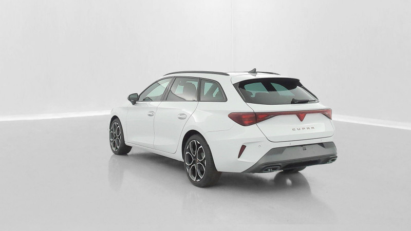 Cupra Leon Sportstourer Leon st 2.0 TDI 150ch V DSG7  occasion  SAINT-GREGOIRE - photo n5