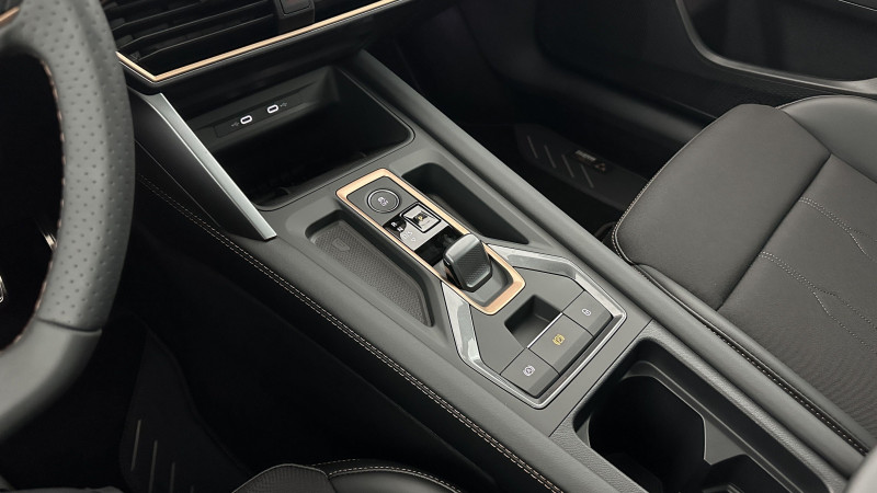 Cupra Leon Sportstourer Leon st 2.0 TDI 150ch V DSG7  occasion  SAINT-GREGOIRE - photo n17