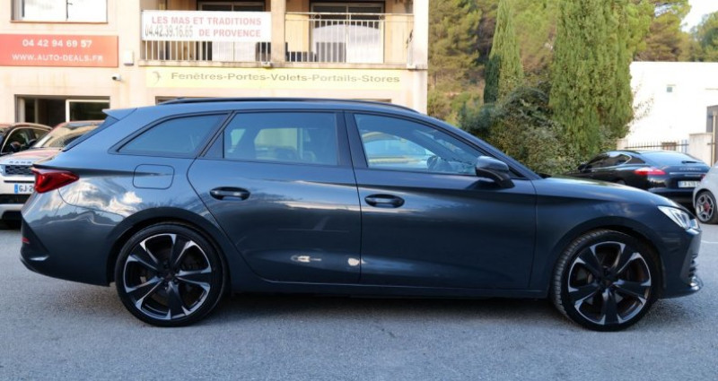 Cupra Leon sportstourer 1.4 e-hybrid 245 ch v dsg6 2021 - photo n°2 Cupra Leon sportstourer 1.4 e-hybrid 245 ch v dsg6  occasion à Meyreuil - photo n°2