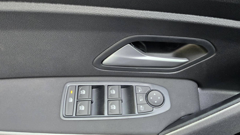 Dacia Bigster Bigster Hybrid 155 Journey 5p 2025 - photo n°10 Dacia Bigster Bigster Hybrid 155 Journey 5p  occasion à Sainte-Bazeille - photo n°10