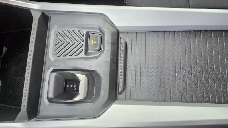 Dacia Bigster Bigster Hybrid 155 Journey 5p 2025 - photo n°9 Dacia Bigster Bigster Hybrid 155 Journey 5p  occasion à Sainte-Bazeille - photo n°9