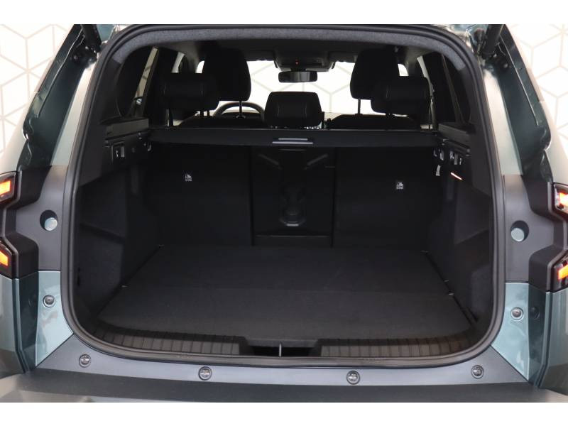 Dacia Bigster Hybrid 155 Journey 2025 - photo n°4 Dacia Bigster Hybrid 155 Journey  occasion à LESCAR - photo n°4