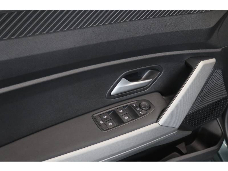 Dacia Bigster Hybrid 155 Journey 2025 - photo n°8 Dacia Bigster Hybrid 155 Journey  occasion à LESCAR - photo n°8