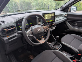 Dacia Duster 1.2 TCe - 130 4x4  III SUV Extreme  occasion � Ganges - photo n�12