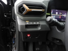 Dacia Duster 1.2 tce mild hybrid 130ch extreme 4x2  occasion � Ganges - photo n�8