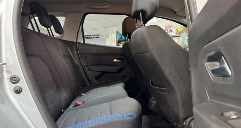 Dacia Duster 1.3TCe 130ch 15 Ans 22.000Km 2021 - photo n°4 Dacia Duster 1.3TCe 130ch 15 Ans 22.000Km  occasion à LE HAVRE - photo n°4