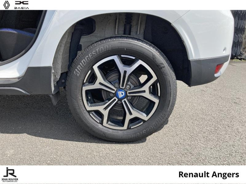 Dacia Duster 1.5 Blue dCi 115ch 15 ans 4x2 E6U  occasion  ANGERS - photo n8