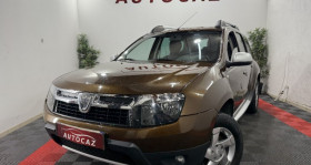 Dacia Duster occasion 2011 mise en vente à THIERS par le garage SAS AUTOCAZ - photo n°1