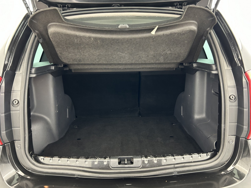 Dacia Duster 1.5 dCi 110ch Prestige 4X2 2016 - photo n°9 Dacia Duster 1.5 dCi 110ch Prestige 4X2  occasion à SAINT-GREGOIRE - photo n°9