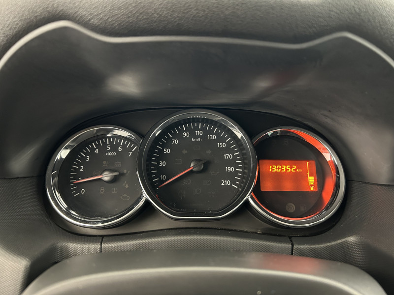 Dacia Duster 1.5 dCi 110ch Prestige 4X2 2016 - photo n°15 Dacia Duster 1.5 dCi 110ch Prestige 4X2  occasion à SAINT-GREGOIRE - photo n°15