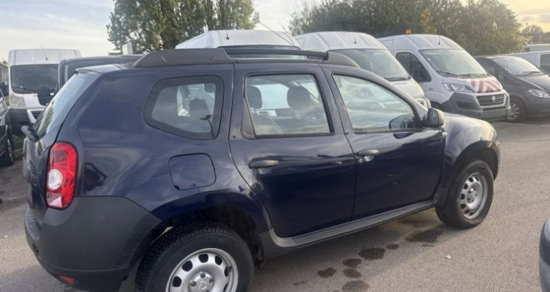 Dacia Duster 1.6 16V 105CH 4X2 BVM6 2012 - photo n°2 Dacia Duster 1.6 16V 105CH 4X2 BVM6  occasion à Fouquière les Lens - photo n°2