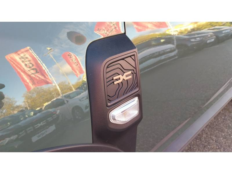 Dacia Duster Blue dCi 115 4x2 Extreme 2023 - photo n°15 Dacia Duster Blue dCi 115 4x2 Extreme  occasion à Toulouse - photo n°15