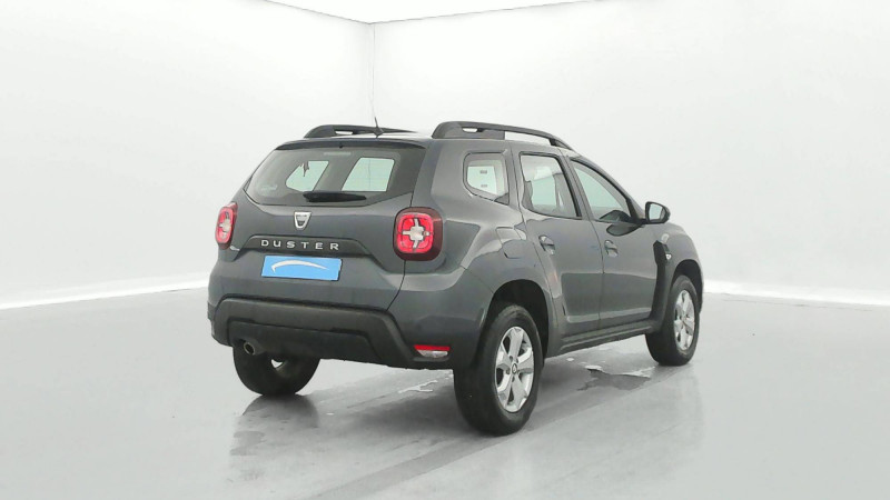 Dacia Duster Duster dCi 110 4x2  occasion à PONTIVY - photo n°5