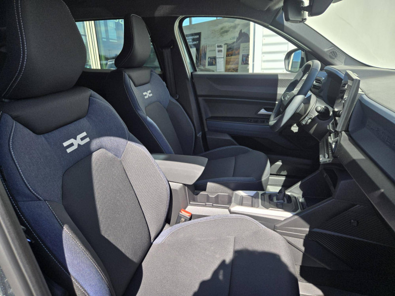 Dacia Duster Duster Hybrid 140 Journey 5p 2025 - photo n°13 Dacia Duster Duster Hybrid 140 Journey 5p  occasion à Sainte-Bazeille - photo n°13