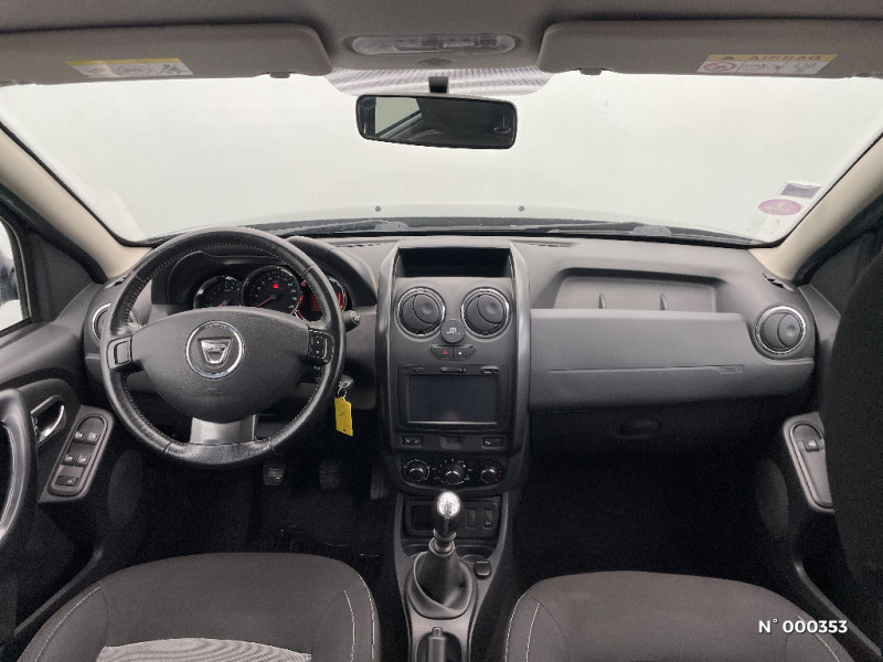 Dacia Duster Duster TCe 125 4x2 Prestige Edition 2016 2016 - photo n°9 Dacia Duster Duster TCe 125 4x2 Prestige Edition 2016  occasion à Saint-Léonard - photo n°9