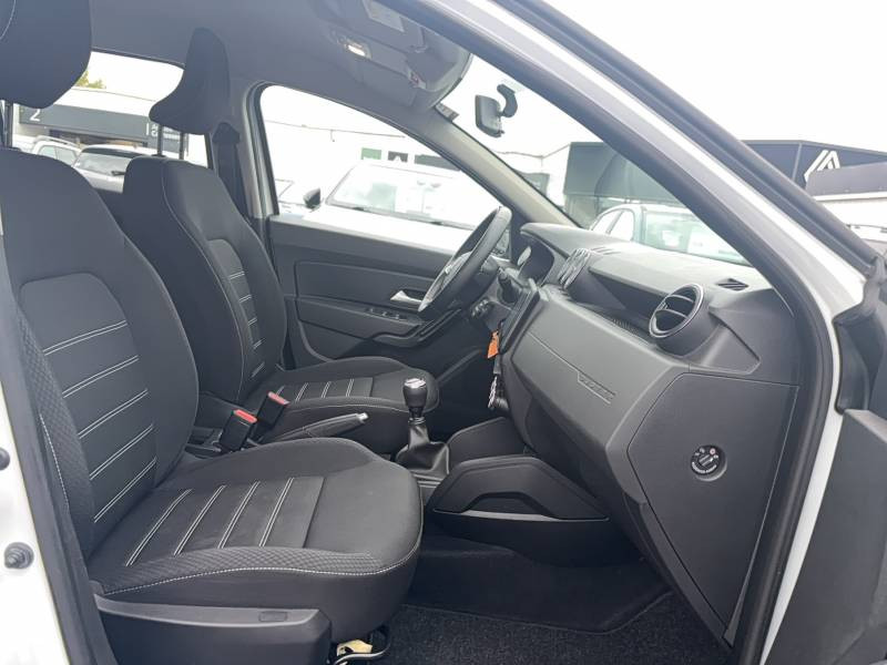 Dacia Duster ECO-G 100 4x2 Confort  occasion  Sainte-Bazeille - photo n5