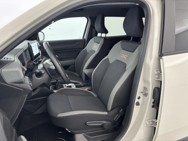 Dacia Duster ECO-G 100 Extreme 5p 2024 - photo n°13 Dacia Duster ECO-G 100 Extreme 5p  occasion à SAINT-GREGOIRE - photo n°13