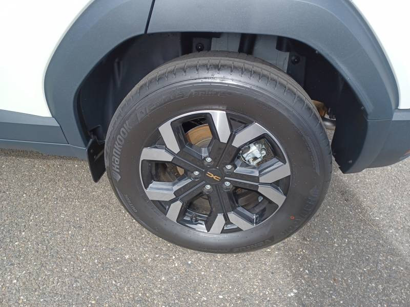 Dacia Duster Hybrid 140 Extreme 2025 - photo n°19 Dacia Duster Hybrid 140 Extreme  occasion à L'Isle-Jourdain - photo n°19