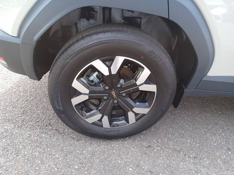 Dacia Duster Hybrid 140 Extreme 2025 - photo n°20 Dacia Duster Hybrid 140 Extreme  occasion à L'Isle-Jourdain - photo n°20