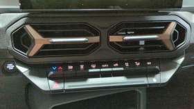 Dacia Duster Mild hybrid 130 4x4 extreme surequipe  occasion  Ganges - photo n17