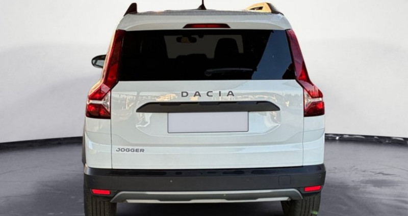 Dacia Jogger 1.0 ECO-G 100CH CONFORT 7 PLACES / 1 ERE MAIN / CRITAIR 1 / 2022 - photo n°6 Dacia Jogger 1.0 ECO-G 100CH CONFORT 7 PLACES / 1 ERE MAIN / CRITAIR 1 /  occasion à Moirans - photo n°6