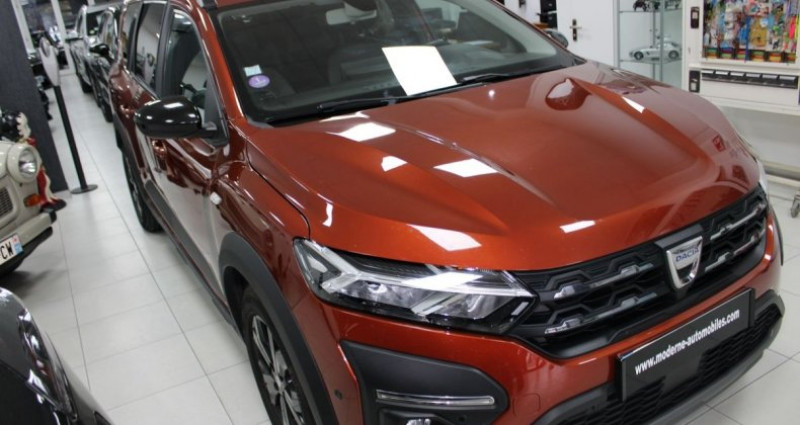 Dacia Jogger 1.0 ECO-G 100CH EXTREME 5 PLACES 2022 - photo n°3 Dacia Jogger 1.0 ECO-G 100CH EXTREME 5 PLACES  occasion à Coulommiers - photo n°3