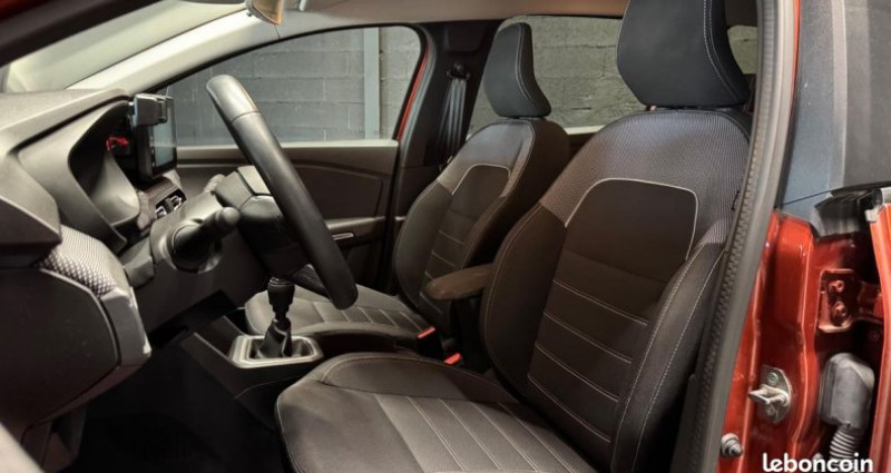 Dacia Jogger 1.0 TCE 110 EXTREME PLUS Caméra Recul Attelage 2023 - photo n°5 Dacia Jogger 1.0 TCE 110 EXTREME PLUS Caméra Recul Attelage  occasion à Lavilledieu - photo n°5