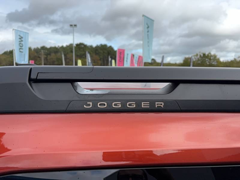 Dacia Jogger ECO-G 100 7 places Extreme + 2024 - photo n°17 Dacia Jogger ECO-G 100 7 places Extreme +  occasion à Langon - photo n°17