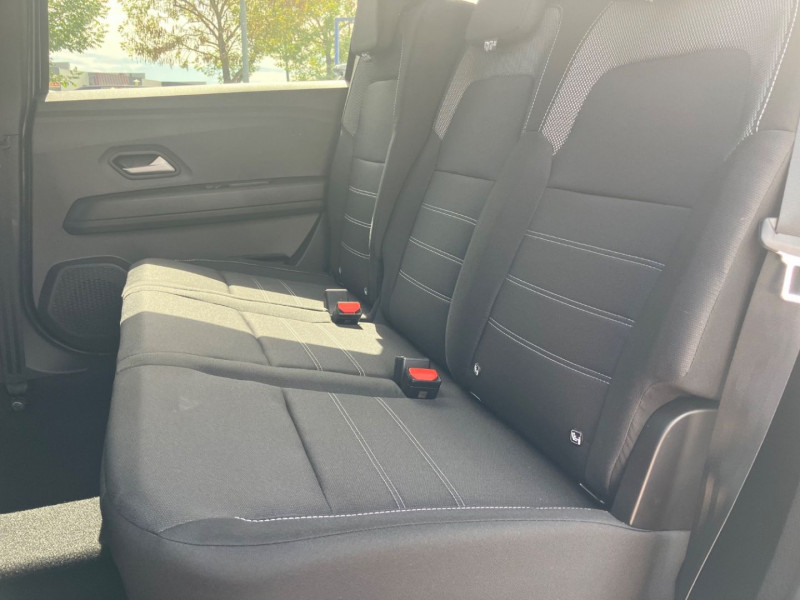 Dacia Jogger ECO-G 100 BV6 EXPRESSION 7PL 2025 - photo n°13 Dacia Jogger ECO-G 100 BV6 EXPRESSION 7PL  occasion à Montauban - photo n°13