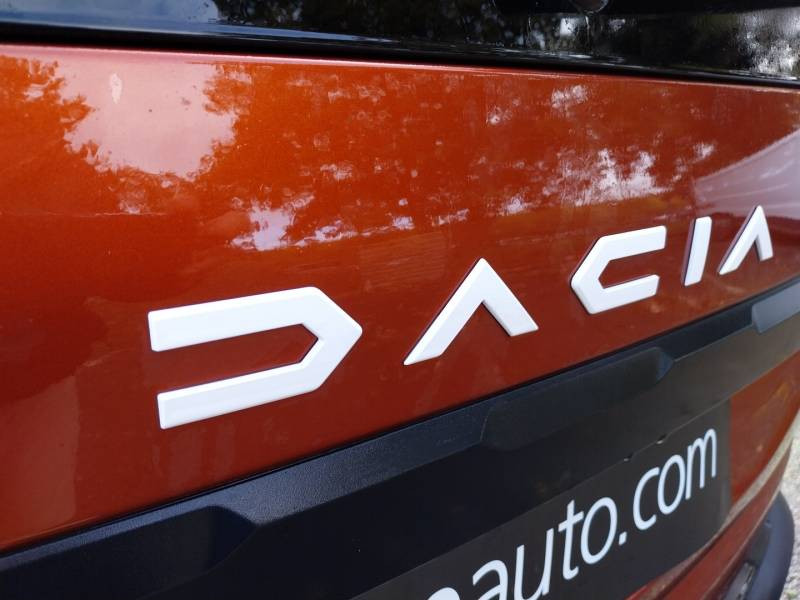 Dacia Jogger TCe 110 7 places Extreme + 2023 - photo n°17 Dacia Jogger TCe 110 7 places Extreme +  occasion à Toulouse - photo n°17