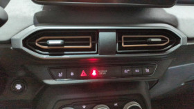 Dacia Jogger Tce 110 7 places gsr2 bvm6 extreme + pack navi  occasion � Ganges - photo n�18