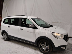 Dacia Lodgy occasion 2019 mise en vente à PONTIVY par le garage RENAULT PONTIVY - photo n°1