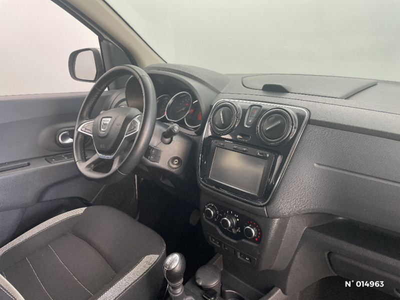 Dacia Lodgy Lodgy dCI 110 5 places Stepway 2018 - photo n°10 Dacia Lodgy Lodgy dCI 110 5 places Stepway  occasion à Persan - photo n°10