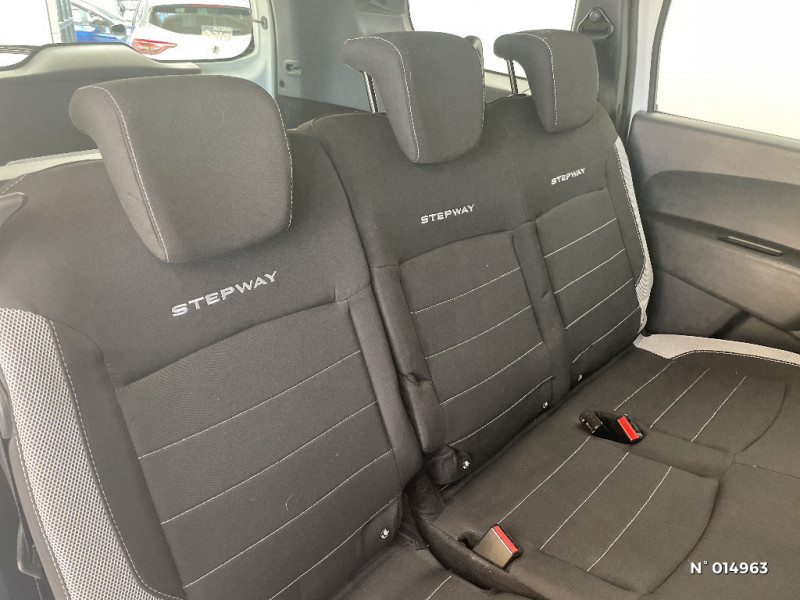 Dacia Lodgy Lodgy dCI 110 5 places Stepway 2018 - photo n°11 Dacia Lodgy Lodgy dCI 110 5 places Stepway  occasion à Persan - photo n°11