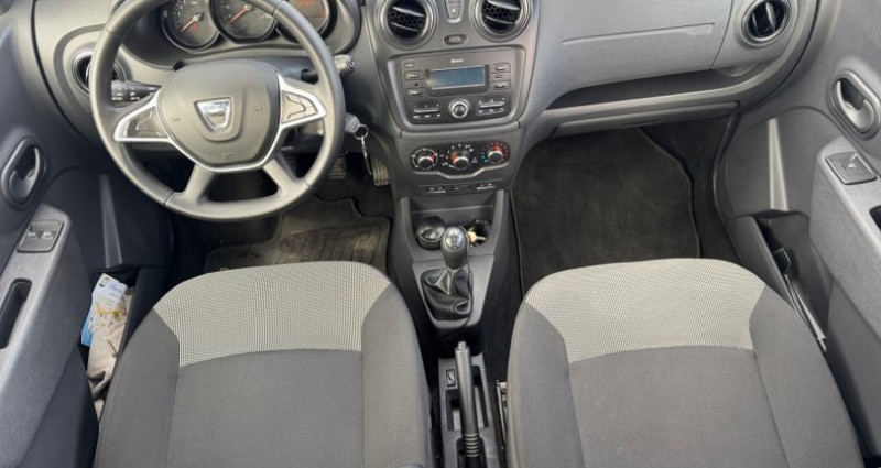 Dacia Lodgy SCe 100 5 places Silver Line 2017 - photo n°2 Dacia Lodgy SCe 100 5 places Silver Line  occasion à Vignoles - photo n°2