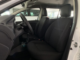 Dacia Logan MCV SCe 75  occasion  Beaupuy - photo n6