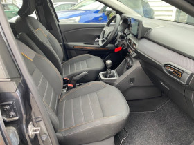Dacia Sandero 0.9 TCe 90ch Confort  occasion  Castelmaurou - photo n5