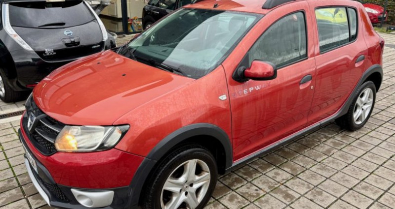 Dacia Sandero 0.9 TCe 90ch eco² Stepway Prestige 2014 - photo n°2 Dacia Sandero 0.9 TCe 90ch eco² Stepway Prestige  occasion à NOUVOITOU - photo n°2