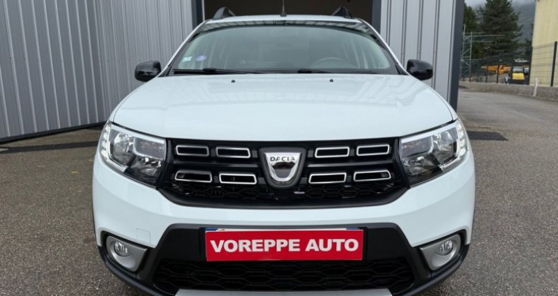 Dacia Sandero 1.0 ECO-G 100CH 15 ANS/ 1 ERE MAIN /CRITAIR 1 / CAMERA/ 2020 - photo n°2 Dacia Sandero 1.0 ECO-G 100CH 15 ANS/ 1 ERE MAIN /CRITAIR 1 / CAMERA/  occasion à Moirans - photo n°2