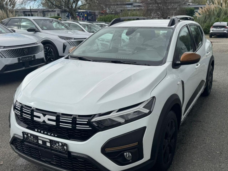 Dacia Sandero 1.0 TCe - 90 - BV CVT - 24  III BERLINE Stepway Extême 2024 - photo n°6 Dacia Sandero 1.0 TCe - 90 - BV CVT - 24  III BERLINE Stepway Extême  occasion à Ganges - photo n°6