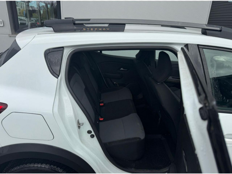 Dacia Sandero 1.0 TCe - 90 - BV CVT - 24  III BERLINE Stepway Extême 2024 - photo n°10 Dacia Sandero 1.0 TCe - 90 - BV CVT - 24  III BERLINE Stepway Extême  occasion à Ganges - photo n°10