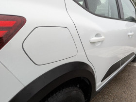 Dacia Sandero 1.0 TCe - 90 - BV CVT - 24  III BERLINE Stepway Extr�me  occasion � Ganges - photo n�13