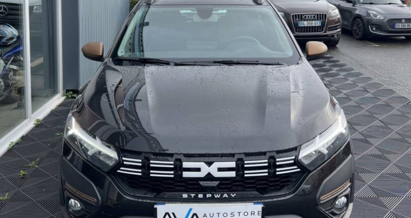 Dacia Sandero 1.0 TCe 90ch Stepway Extreme 2023 - photo n°2 Dacia Sandero 1.0 TCe 90ch Stepway Extreme  occasion à Gouesnou - photo n°2