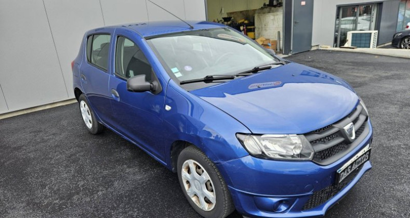 Dacia Sandero 1.2 16v 75ch Ambiance 2013 - photo n°2 Dacia Sandero 1.2 16v 75ch Ambiance  occasion à Saint-Jean-de-Linières - photo n°2