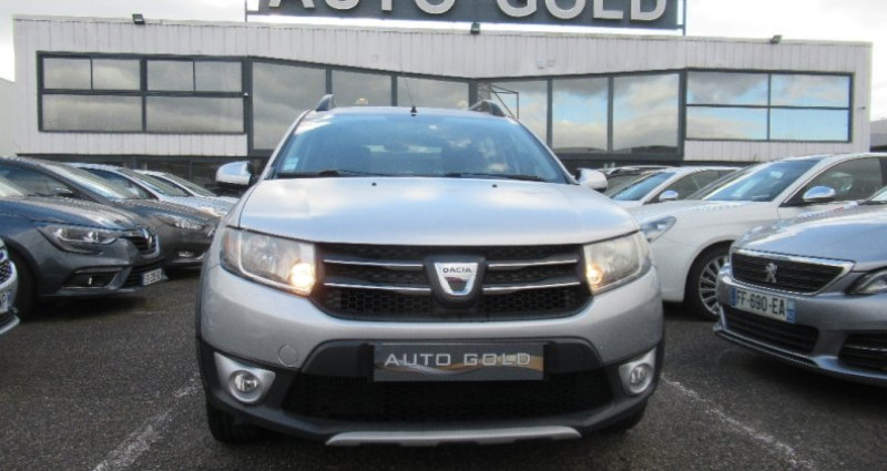 Dacia Sandero 1.5 dCi 90 FAP Stepway Ambiance 2013 - photo n°2 Dacia Sandero 1.5 dCi 90 FAP Stepway Ambiance  occasion à AUBIERE - photo n°2