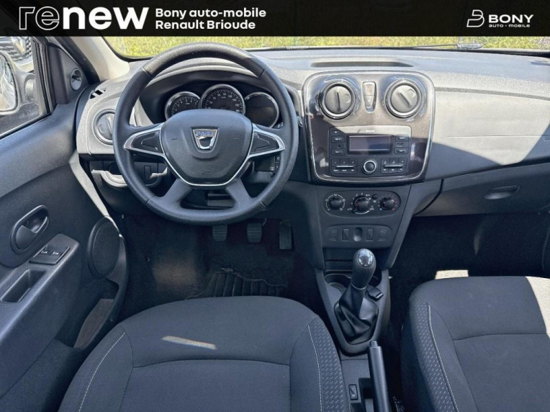 Dacia Sandero Blue dCi 75 Essentiel  occasion à Brioude - photo n°3